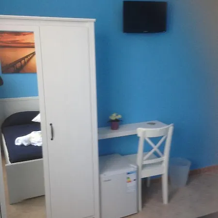 Perla Del Mare Pensionat 3*